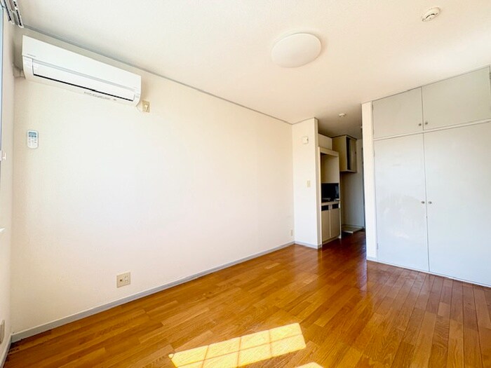 物件内観写真21　(居室)