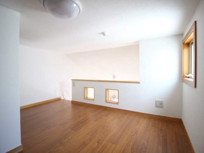物件内観写真16　(ロフト)