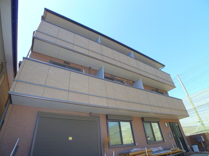 物件外観写真2　(外観写真)