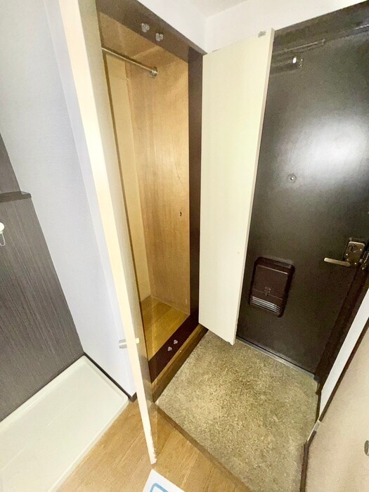 物件内観写真13　(収納)