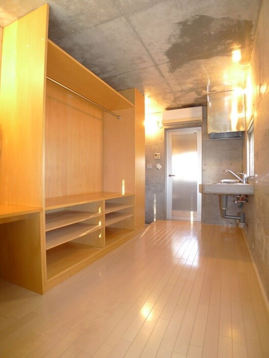 物件内観写真6　(居室)