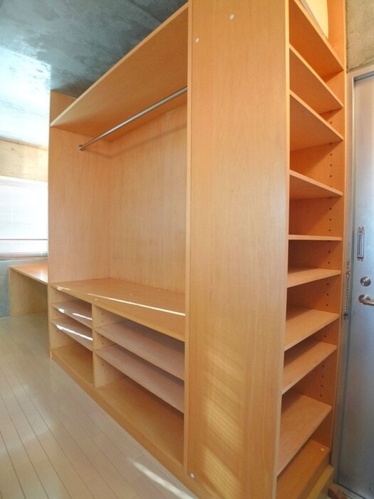 物件内観写真8　(収納)