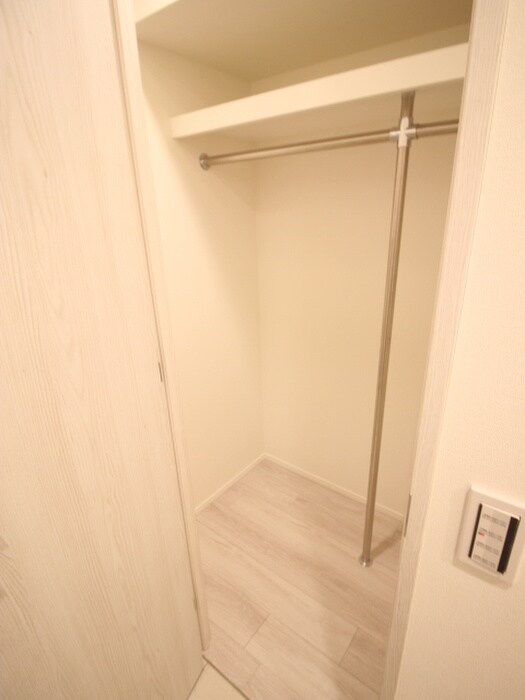 物件内観写真11　(収納)