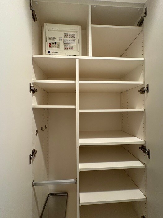 物件内観写真16　(靴箱)