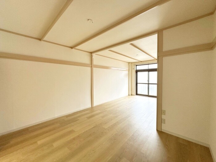 物件内観写真10　(内観写真)