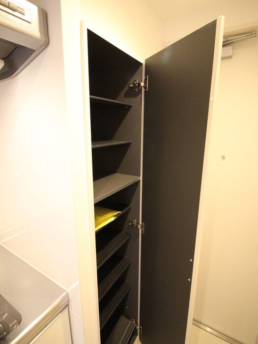 物件内観写真15　(靴箱)