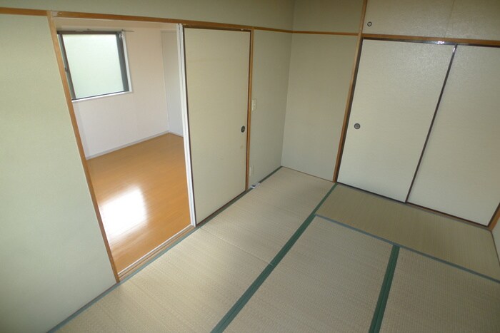 物件内観写真8　(居室)