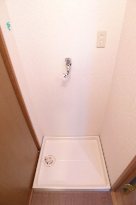 シャトレ－稔の洗濯機置場