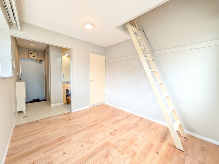 物件内観写真5　(居室)