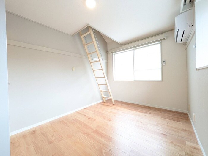 物件内観写真6　(居室)