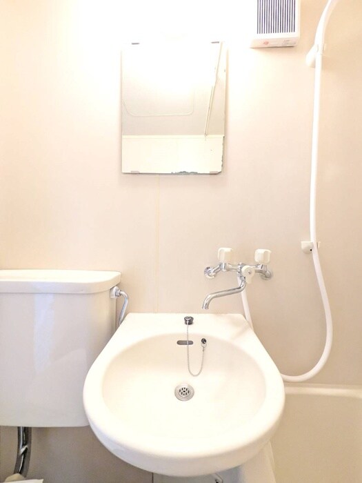 物件内観写真12　(洗面)