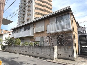 里陽荘外観写真