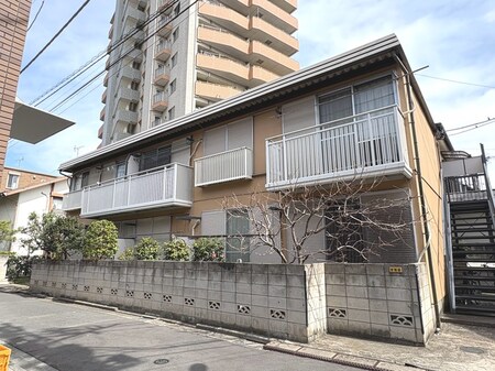 里陽荘外観写真