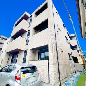 La　Cachette外観写真