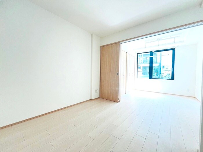 物件内観写真18　(居室)