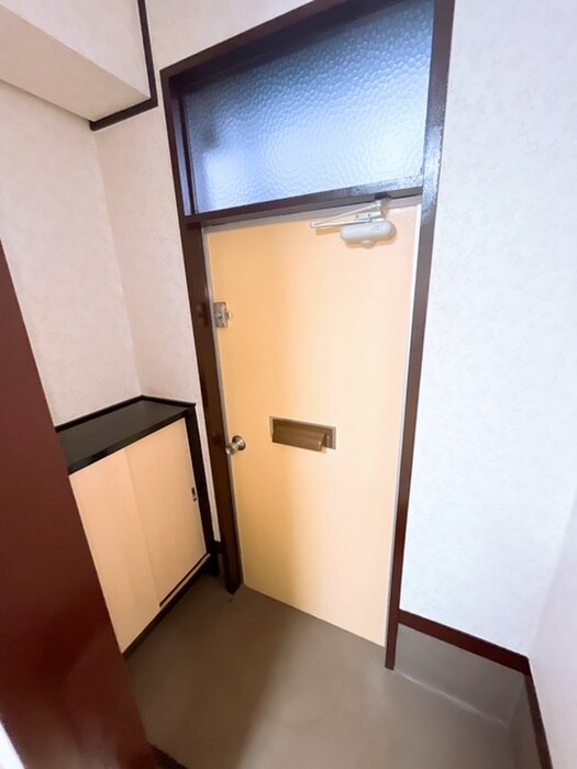 物件内観写真19　(玄関)