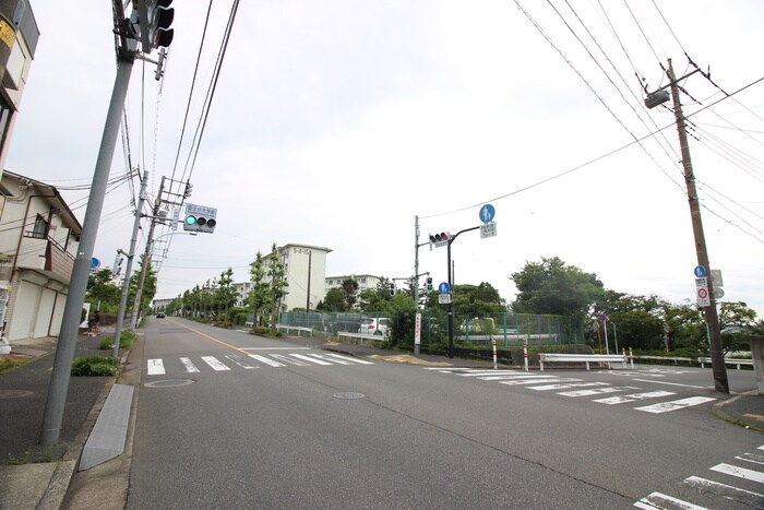 物件外観写真6　(周辺環境)