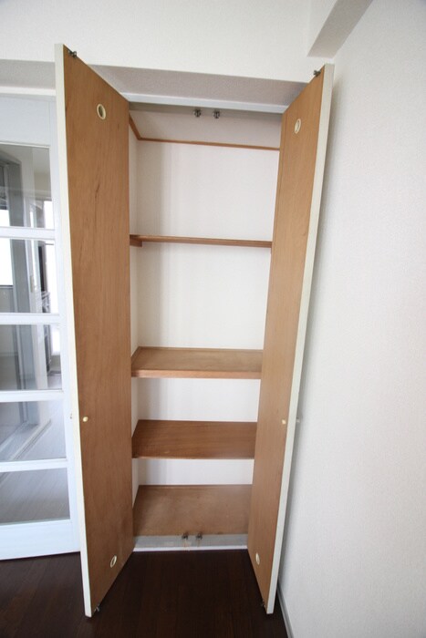 物件内観写真14　(収納)