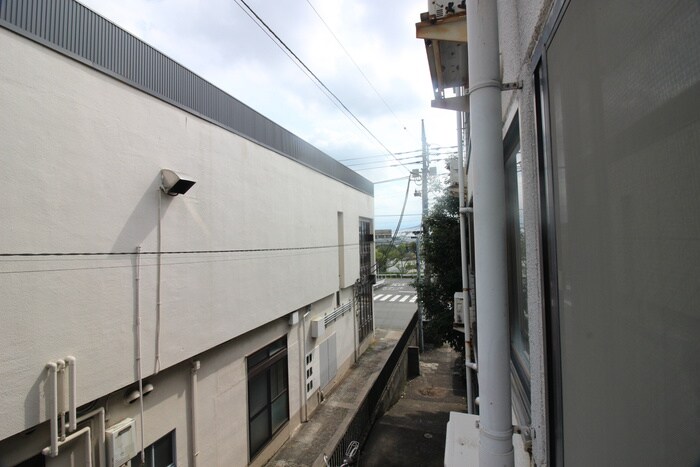 物件内観写真16　(室内からの展望)