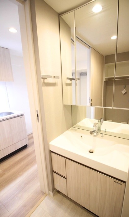 物件内観写真11　(洗面)