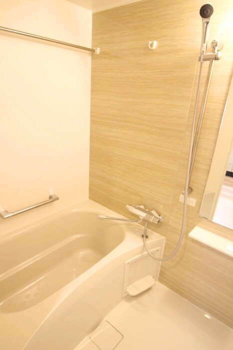 物件内観写真12　(バス／シャワールーム等)