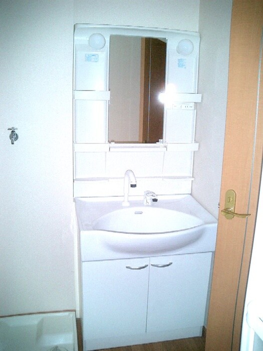 物件内観写真10　(洗面)