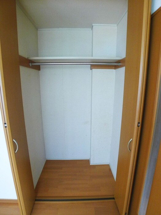 物件内観写真15　(収納)