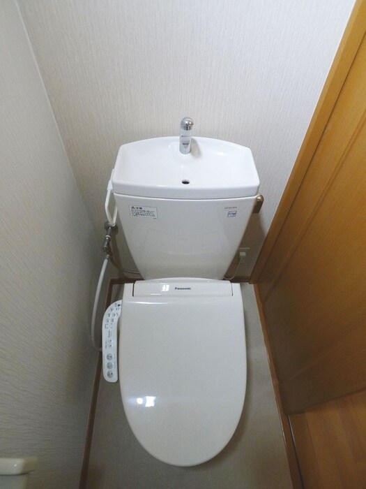 物件内観写真16　(トイレ)