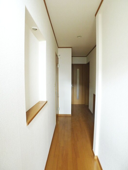 物件内観写真19　(玄関)