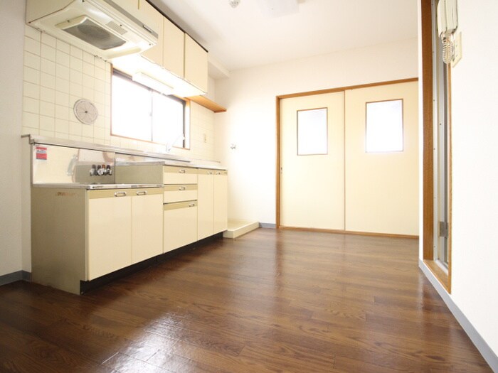 物件内観写真9　(居室)