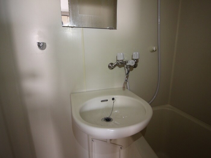 物件内観写真13　(洗面)