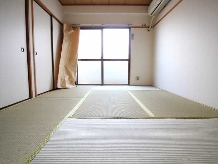 物件内観写真22　(居室)