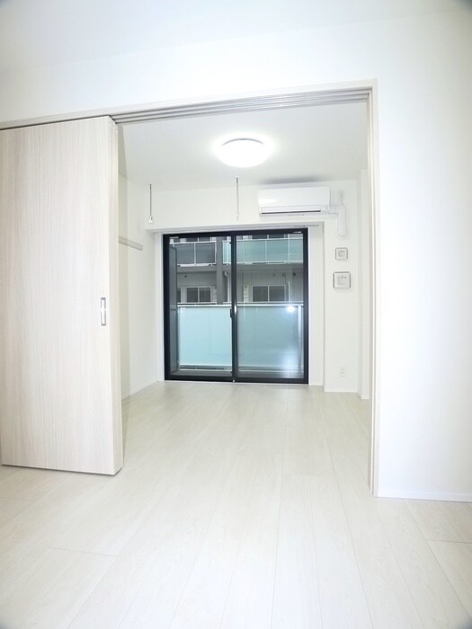 物件内観写真17　(居室)