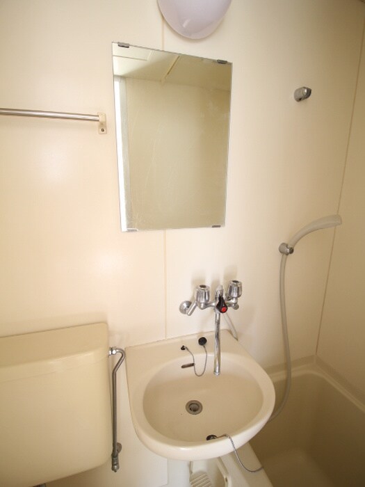 物件内観写真16　(洗面)