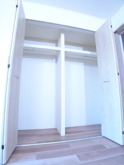 物件内観写真11　(収納)