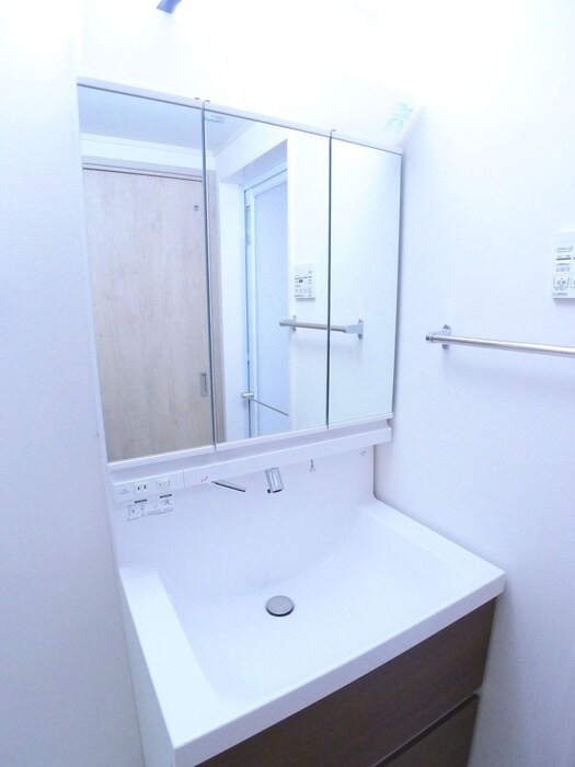 物件内観写真14　(洗面)