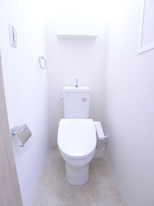 物件内観写真16　(トイレ)