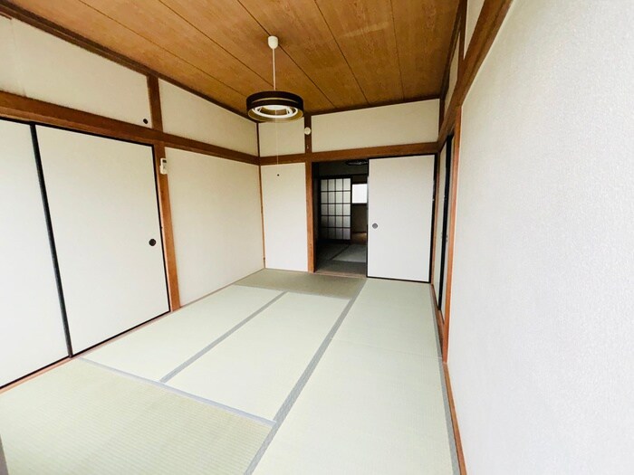 物件内観写真7　(居室)