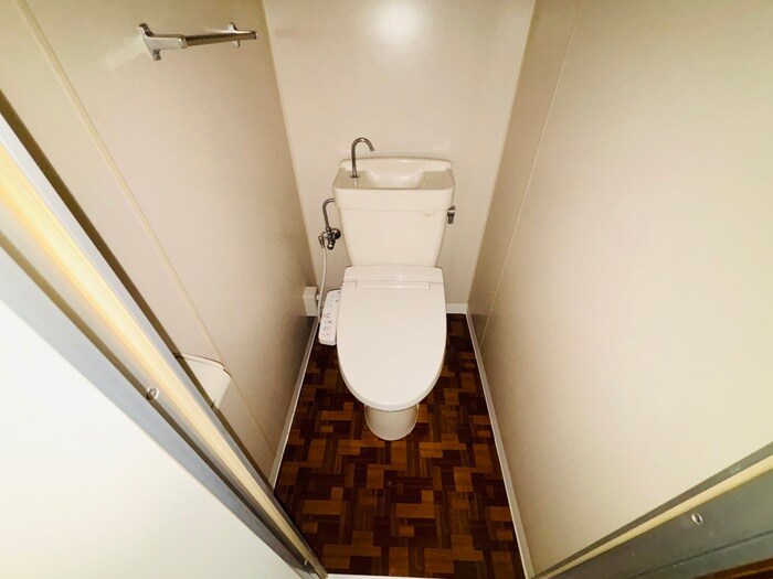 物件内観写真11　(トイレ)