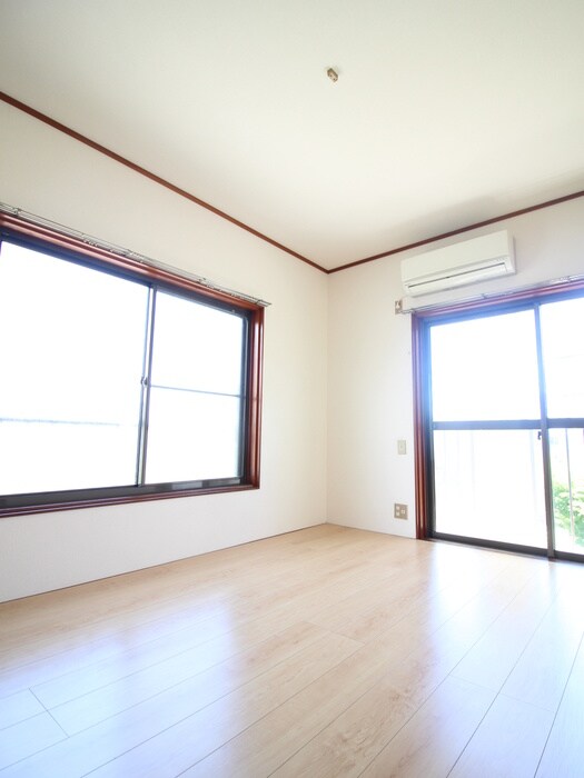 物件内観写真14　(居室)