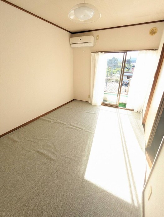 物件内観写真5　(居室)