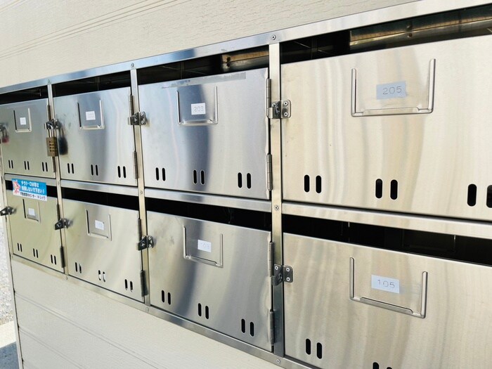 物件外観写真4　(建物設備)