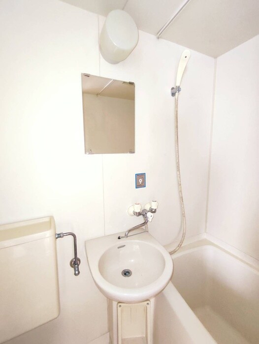 物件内観写真12　(洗面)