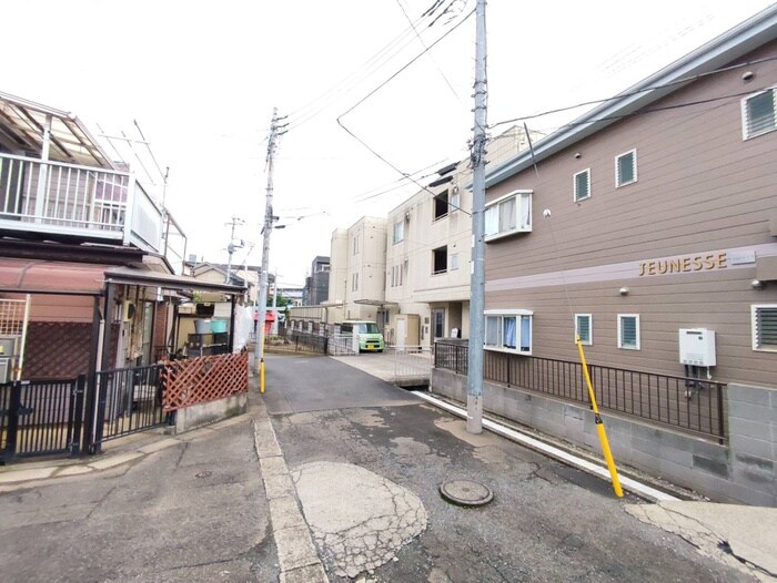 物件内観写真22　(室内からの展望)