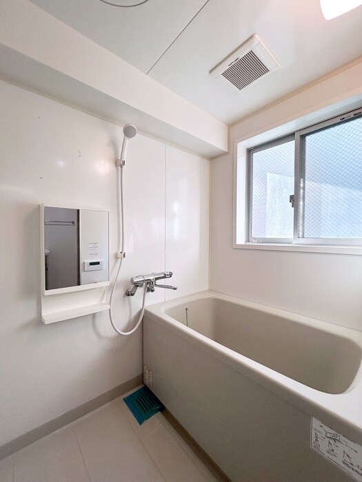 物件内観写真9　(バス／シャワールーム等)