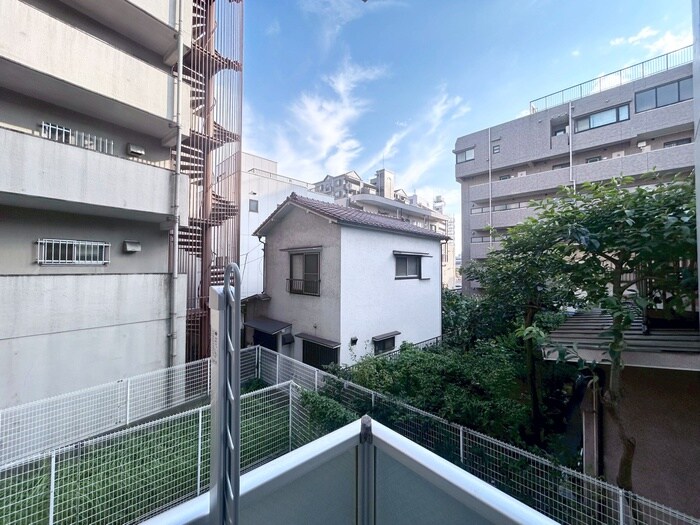 物件内観写真22　(室内からの展望)