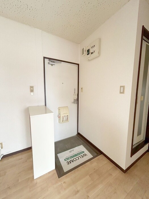 エヴァーグリーンの玄関