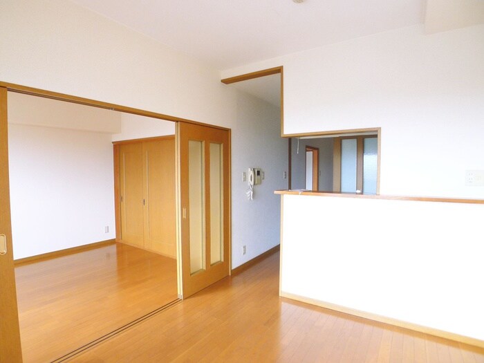 物件内観写真8　(内観写真)