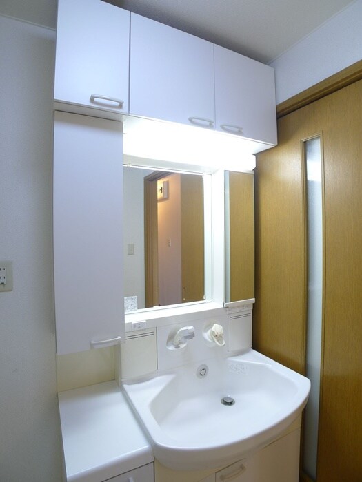 物件内観写真16　(洗面)