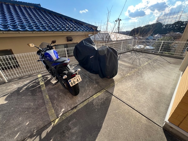 バイク置き場